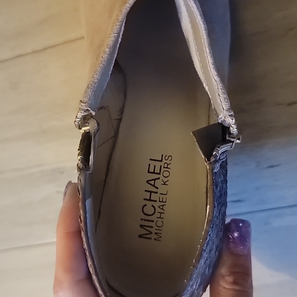 Michael Kors Brown & Snake Skin Kitten Heels. Size 7. - Picture 6 of 13